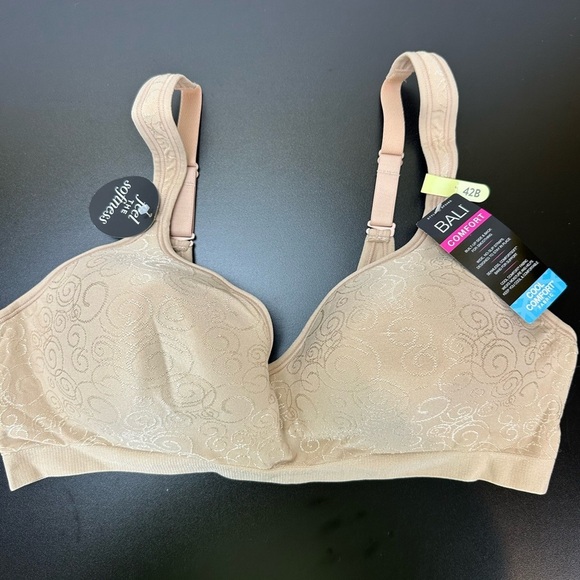 Bali Comfort Seamless Cool Comfort Bra 42B Soft Lightly Padded Smoothing - Picture 10 of 10